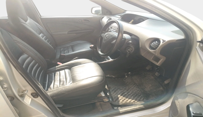 2011 Toyota Etios G, Petrol, Manual, 2,00,000 km, interior