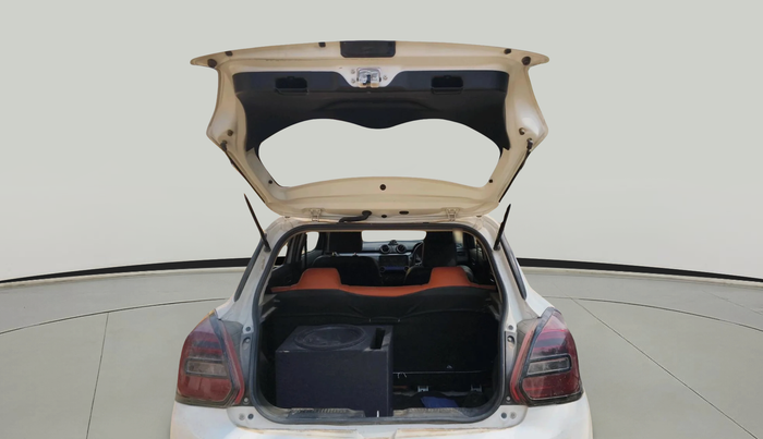 2023 Maruti Swift VXI, Petrol, Manual, 32,580 km, exterior