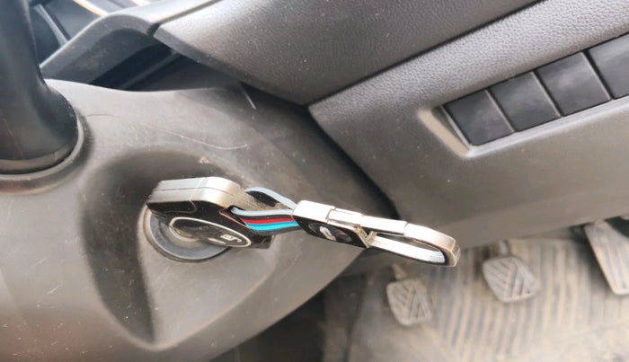 2023 Maruti Swift VXI, Petrol, Manual, 32,580 km, interior