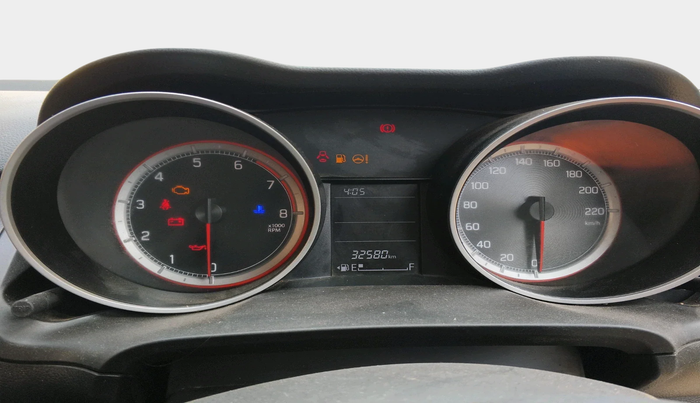 2023 Maruti Swift VXI, Petrol, Manual, 32,580 km, interior