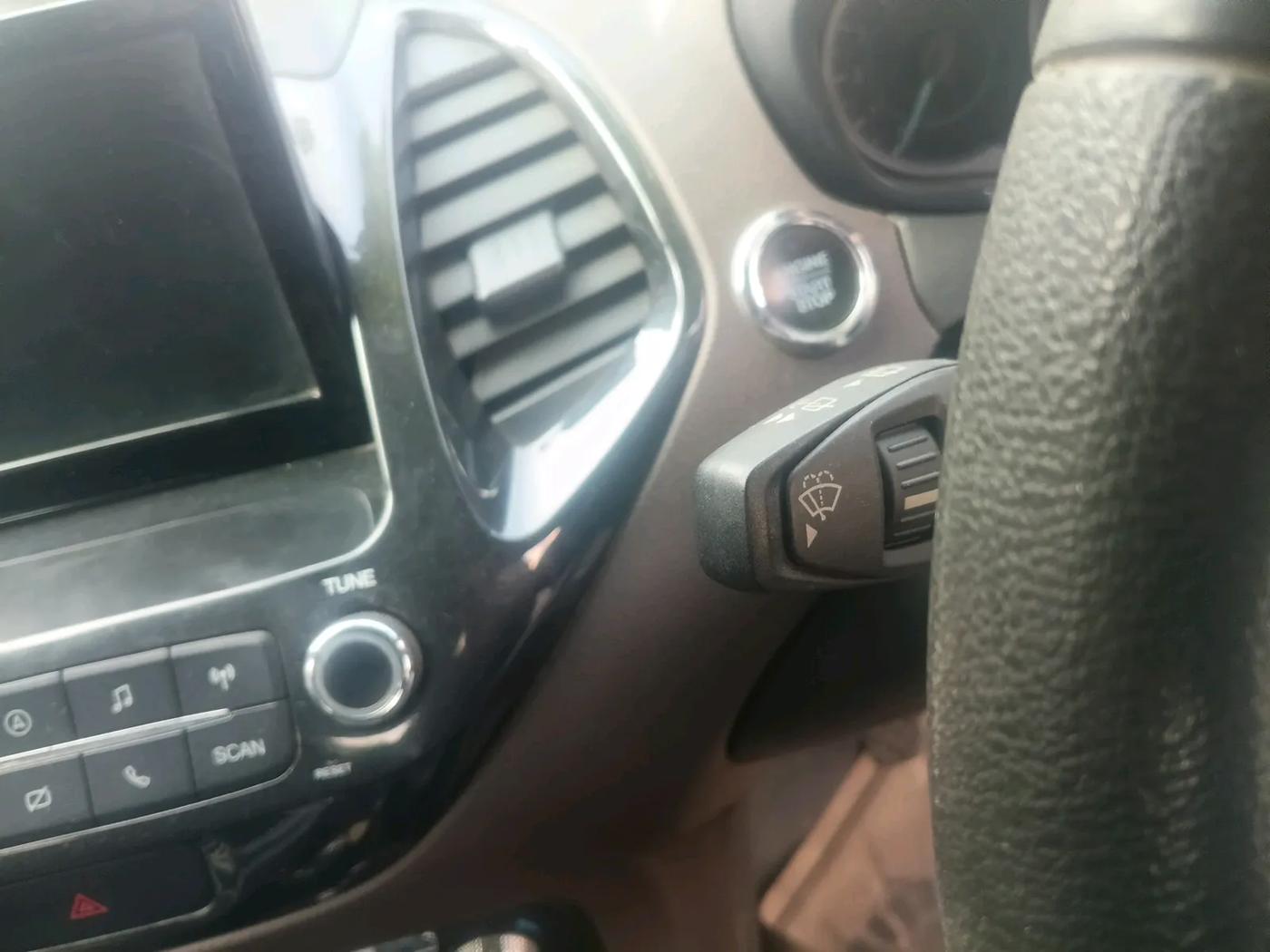 2019 Ford FREESTYLE TITANIUM 1.5 DIESEL, Diesel, Manual, 71,949 km, interior