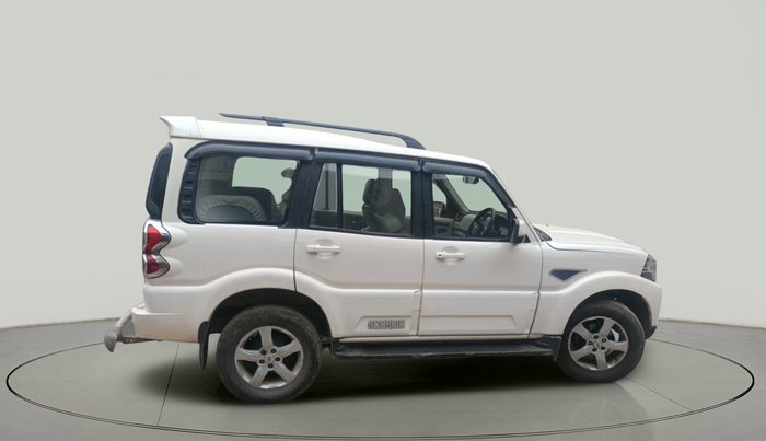 2018 Mahindra Scorpio S9, Diesel, Manual, 52,470 km, exterior