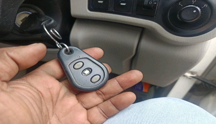 2018 Mahindra Scorpio S9, Diesel, Manual, 52,470 km, interior