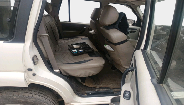 2018 Mahindra Scorpio S9, Diesel, Manual, 52,470 km, interior