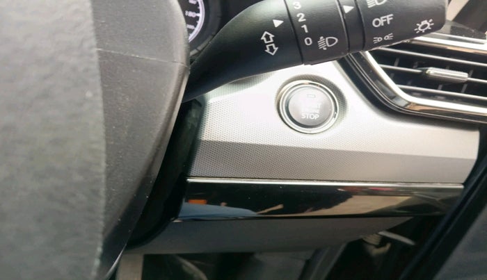 2022 Tata Safari XTA PLUS DARK EDITION, Diesel, Automatic, 34,249 km, interior