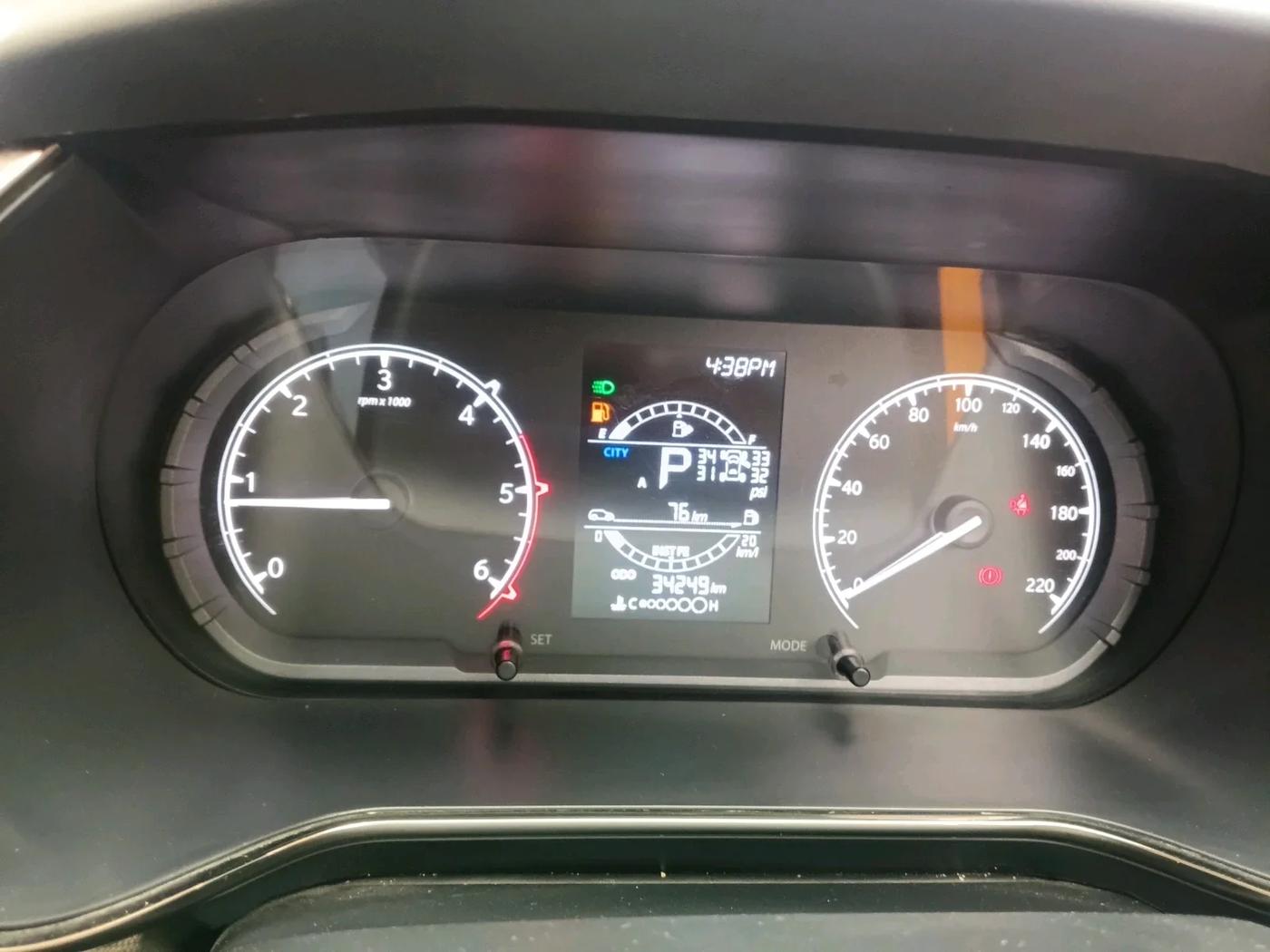 2022 Tata Safari XTA PLUS DARK EDITION, Diesel, Automatic, 34,249 km, interior