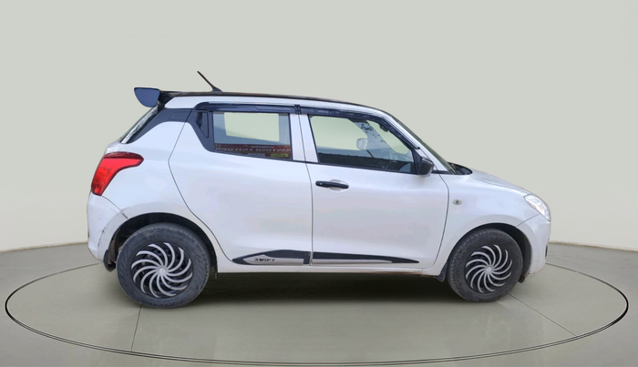 2021 Maruti Swift LXI, Petrol, Manual, 55,355 km, exterior