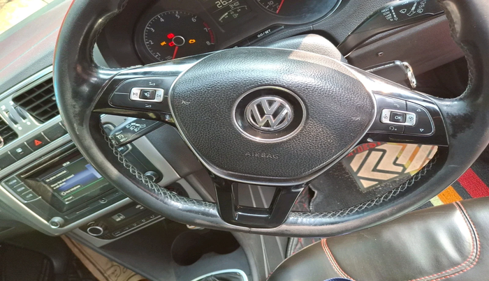 2016 Volkswagen Cross Polo HIGHLINE MPI, Petrol, Manual, 52,328 km, interior