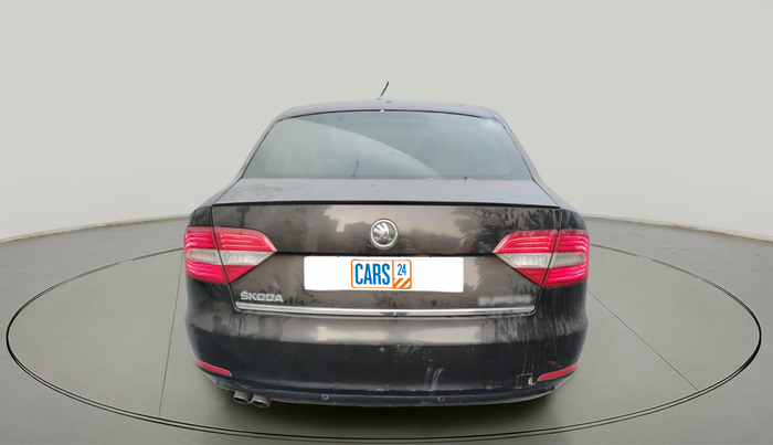 2014 Skoda Superb ELEGANCE 1.8 TSI MT, Petrol, Manual, 1,01,085 km, exterior