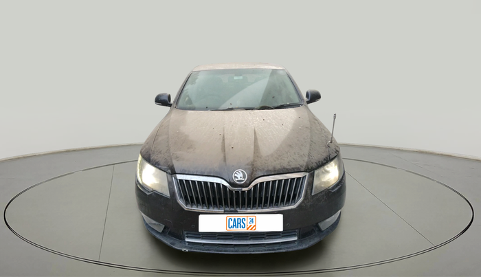 2014 Skoda Superb ELEGANCE 1.8 TSI MT, Petrol, Manual, 1,01,085 km, exterior