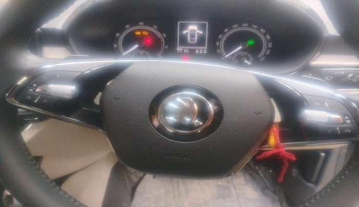 2023 Skoda SLAVIA AMBITION 1.5L TSI AT, Petrol, Automatic, 4,209 km, interior