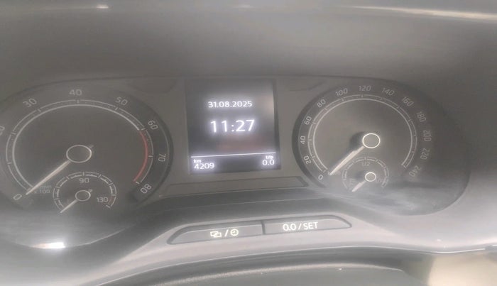 2023 Skoda SLAVIA AMBITION 1.5L TSI AT, Petrol, Automatic, 4,209 km, interior