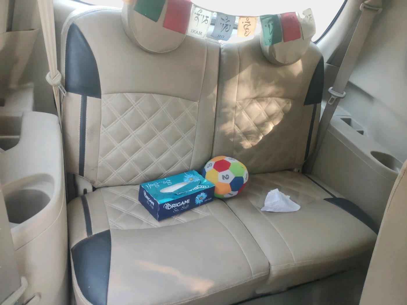 2016 Maruti Ertiga ZDI + SHVS, Diesel, Manual, 85,549 km, interior