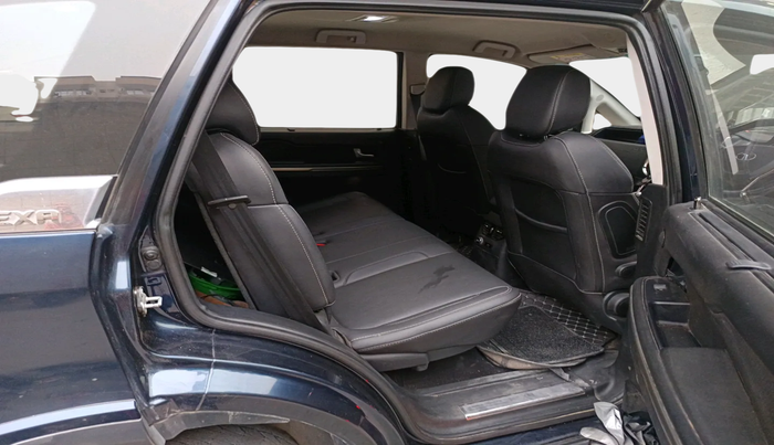 2017 Tata Hexa XTA 4X2 6 STR, Diesel, Automatic, 1,44,247 km, interior