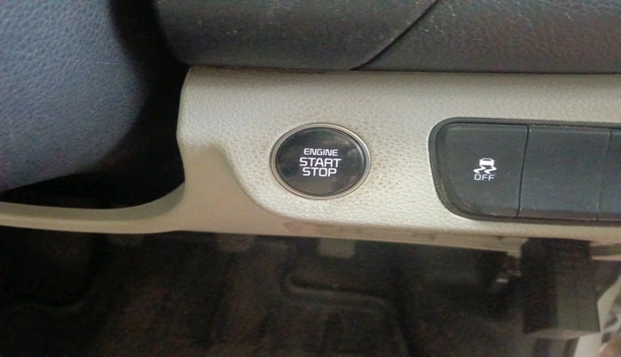 2021 KIA SELTOS HTX 1.5 PETROL, Petrol, Manual, 1,25,903 km, interior