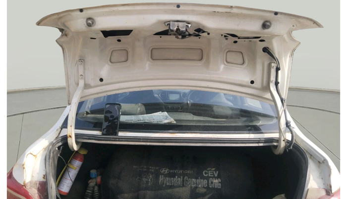 2016 Hyundai Xcent BASE 1.2, Petrol, Manual, 1,56,666 km, exterior