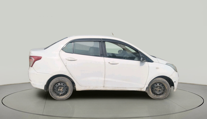 2016 Hyundai Xcent BASE 1.2, Petrol, Manual, 1,56,666 km, exterior