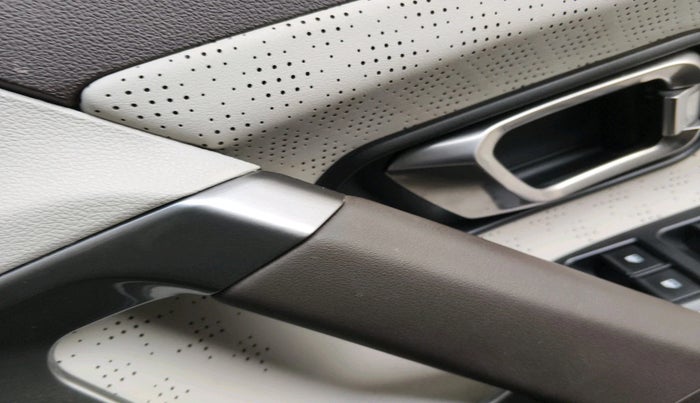 2023 Tata Safari ACCOMPLISHED PLUS DUAL TONE AT, Diesel, Automatic, 13,939 km, interior