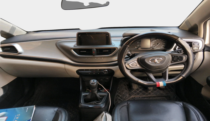2023 Tata ALTROZ XT PETROL, Petrol, Manual, 33,615 km, interior