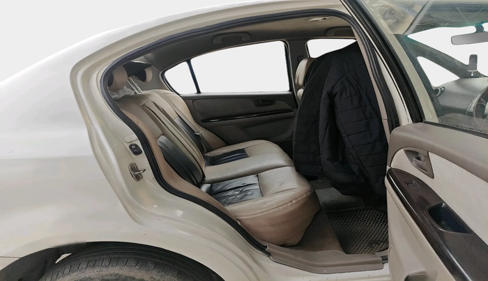 2012 Maruti SX4 VXI CNG, Petrol, Manual, 1,51,575 km, interior