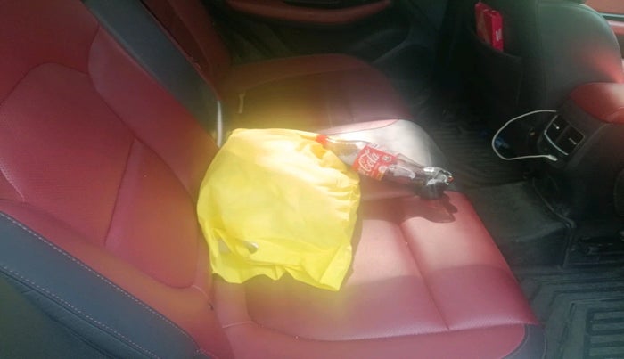 2023 MG ASTOR SAVVY 1.5 CVT S RED, Petrol, Automatic, 28,110 km, interior