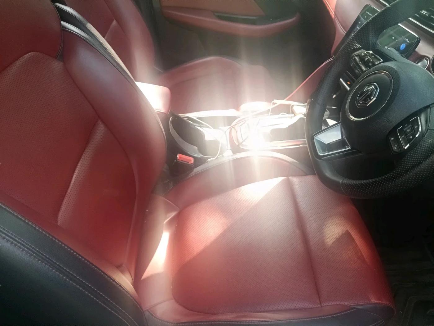 2023 MG ASTOR SAVVY 1.5 CVT S RED, Petrol, Automatic, 28,110 km, interior