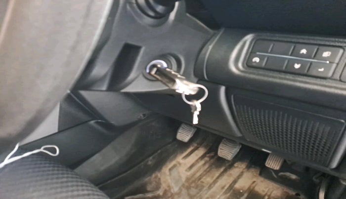 2022 Mahindra Thar LX HARD TOP 4WD MT, Diesel, Manual, 80,186 km, interior