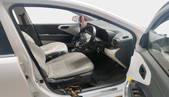 2024 Hyundai AURA S 1.2 CNG, Petrol, Manual, 33,009 km, interior