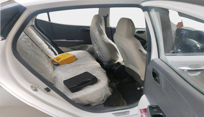 2024 Hyundai AURA S 1.2 CNG, Petrol, Manual, 33,009 km, interior