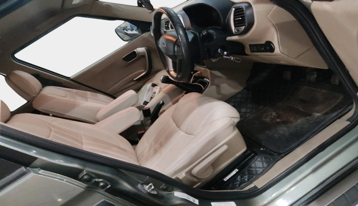 2023 Mahindra BOLERO NEO N10 R, Diesel, Manual, 49,743 km, interior