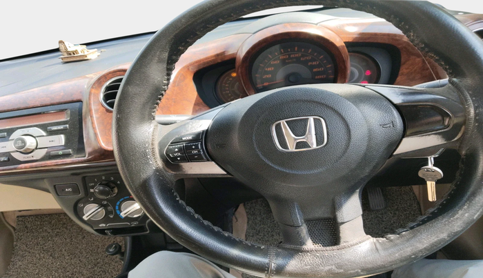 2014 Honda Amaze 1.2L I-VTEC S, Petrol, Manual, 67,254 km, interior