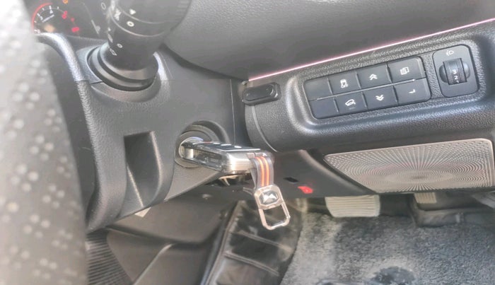 2022 Mahindra Thar LX D AT 4WD HT, Diesel, Automatic, 56,783 km, interior