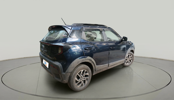 2024 Mahindra XUV 3XO AX5 1.2 L TCMPFi, Petrol, Manual, 22,280 km, exterior
