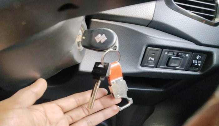 2016 Maruti Vitara Brezza ZDI, Diesel, Manual, 1,31,904 km, interior