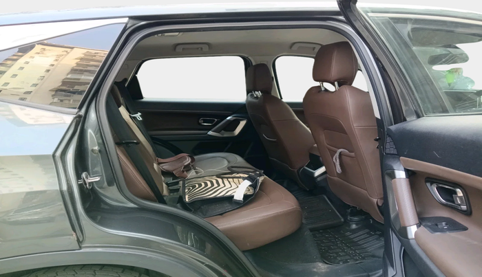 2019 Tata Harrier XZ 2.0L, Diesel, Manual, 95,091 km, interior
