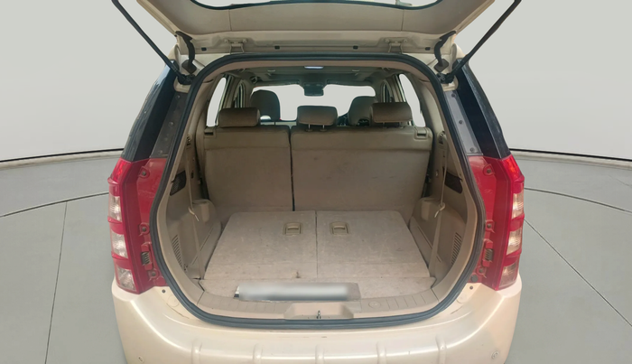 2016 Mahindra XUV500 W10 AT 1.99, Diesel, Automatic, 58,240 km, exterior