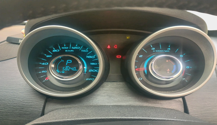 2016 Mahindra XUV500 W10 AT 1.99, Diesel, Automatic, 58,240 km, interior