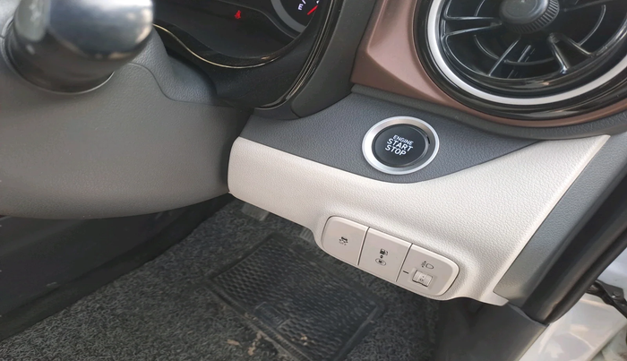 2023 Hyundai AURA SX 1.2 CNG, Petrol, Manual, 22,234 km, interior