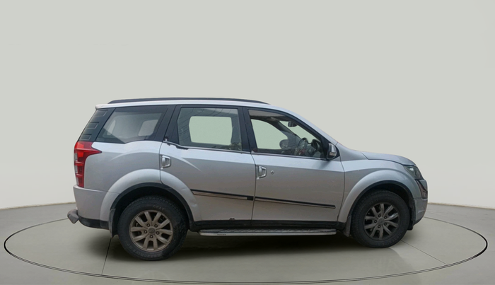 2016 Mahindra XUV500 W10 1.99, Diesel, Manual, 2,56,638 km, exterior