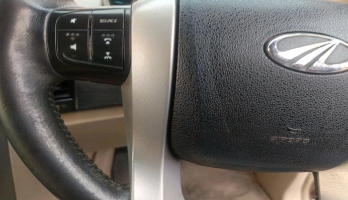 2016 Mahindra XUV500 W10 1.99, Diesel, Manual, 2,56,638 km, interior