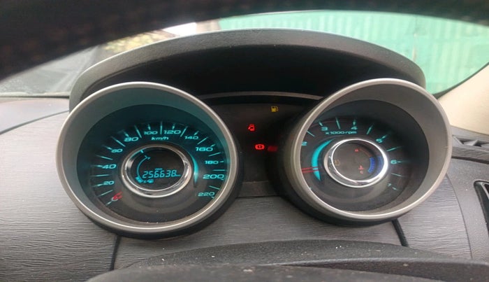 2016 Mahindra XUV500 W10 1.99, Diesel, Manual, 2,56,638 km, interior