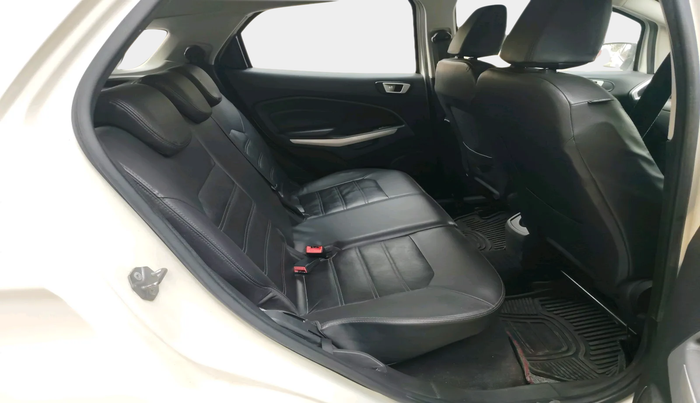 2017 Ford Ecosport TITANIUM 1.5L DIESEL, Diesel, Manual, 1,91,899 km, interior