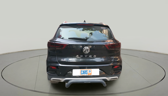 2024 MG ASTOR Select 1.5 MT (Ivory), Petrol, Manual, 13,507 km, exterior