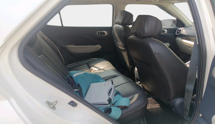 2019 Hyundai VENUE SX 1.0 TURBO DUAL TONE, Petrol, Manual, 61,867 km, interior