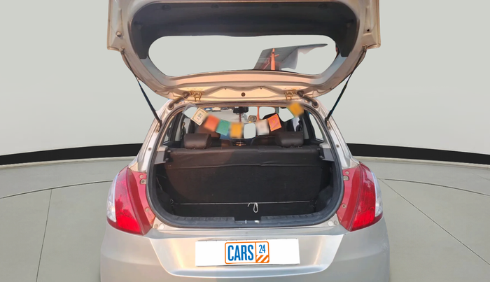 2014 Maruti Swift VXI, Petrol, Manual, 97,646 km, exterior