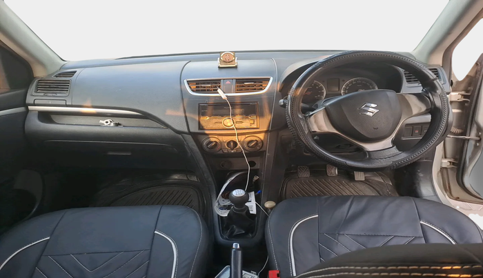2014 Maruti Swift VXI, Petrol, Manual, 97,646 km, interior