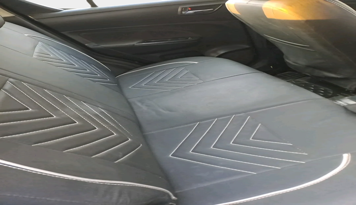 2014 Maruti Swift VXI, Petrol, Manual, 97,646 km, interior