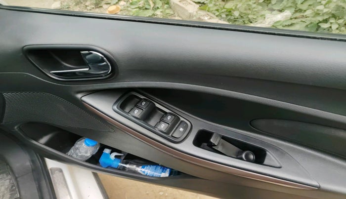 2018 Ford FREESTYLE TITANIUM 1.2 PETROL, Petrol, Manual, 56,853 km, interior