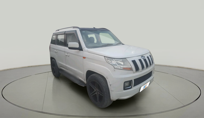 2016 Mahindra TUV300 T8, Diesel, Manual, 1,56,417 km, exterior