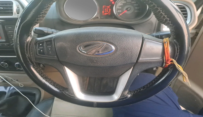 2016 Mahindra TUV300 T8, Diesel, Manual, 1,56,417 km, interior